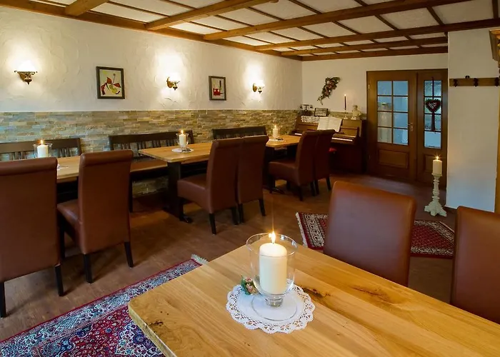 Wein & Gastehaus Hermeshof Pensjonat Trittenheim