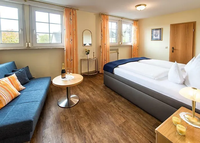 Wein & Gastehaus Hermeshof * Trittenheim