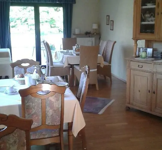 Wein & Gastehaus Hermeshof * Trittenheim