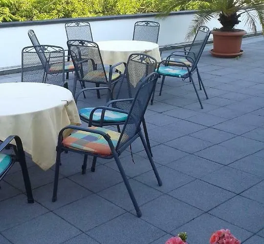 Wein & Gastehaus Hermeshof Pensjonat Trittenheim